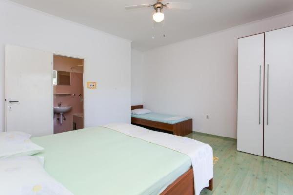 Guest House Busurelo Polace Room photo